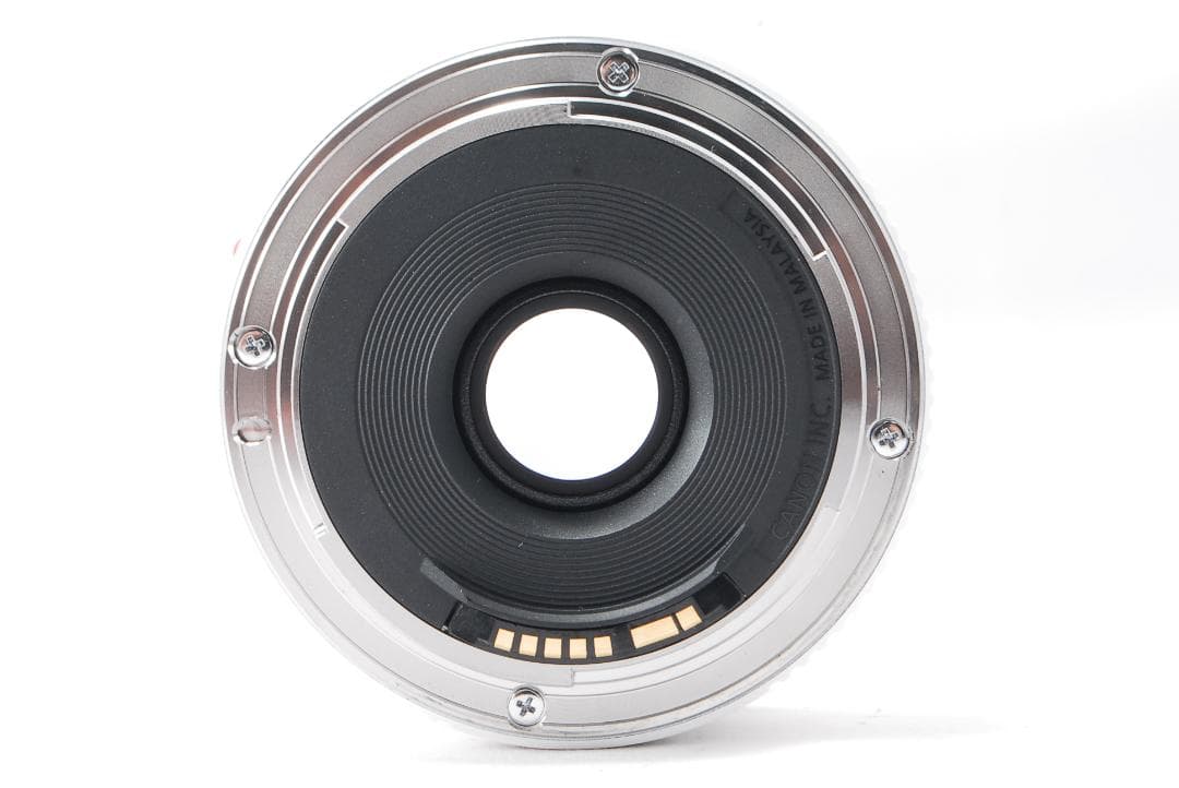 ✨超美品✨人気のホワイト✨Canon EF 40mm F2.8 STM