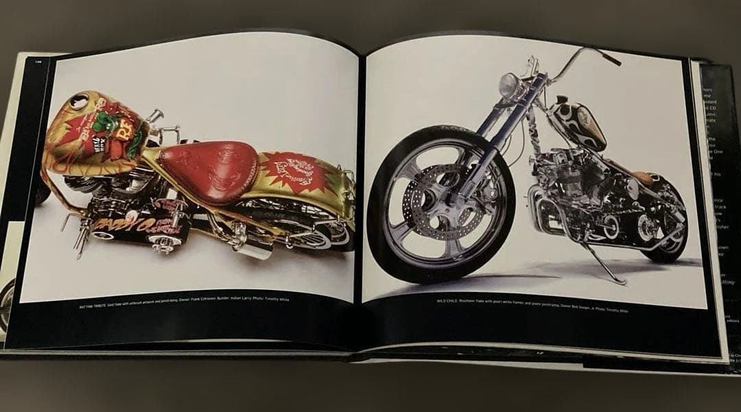 EXTREME MOTORCYCLE ART カスタムバイクのカラーの洋書写真集