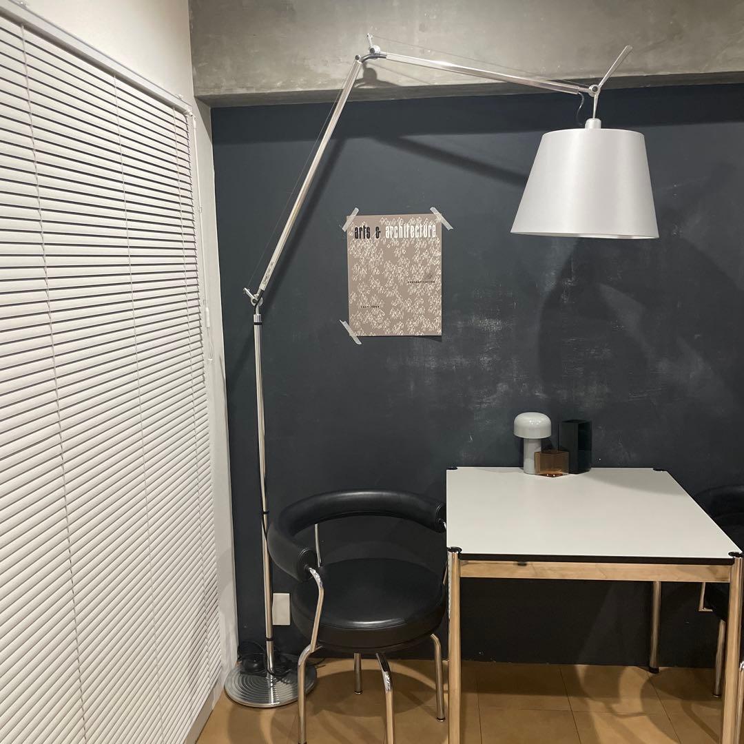 アルテミデ トロメロ Mega Terra Floor Light お値下げ不可