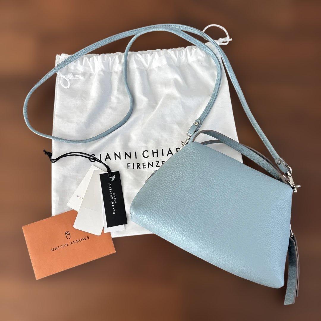 ジャンニキアリーニ　ALIFA バッグ　ショルダー　ブルー