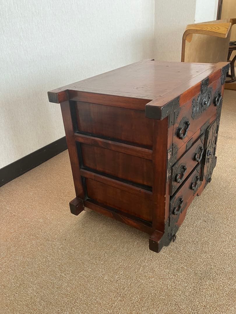 アンティーク 和箪笥　船箪笥　車箪笥　鉄金具