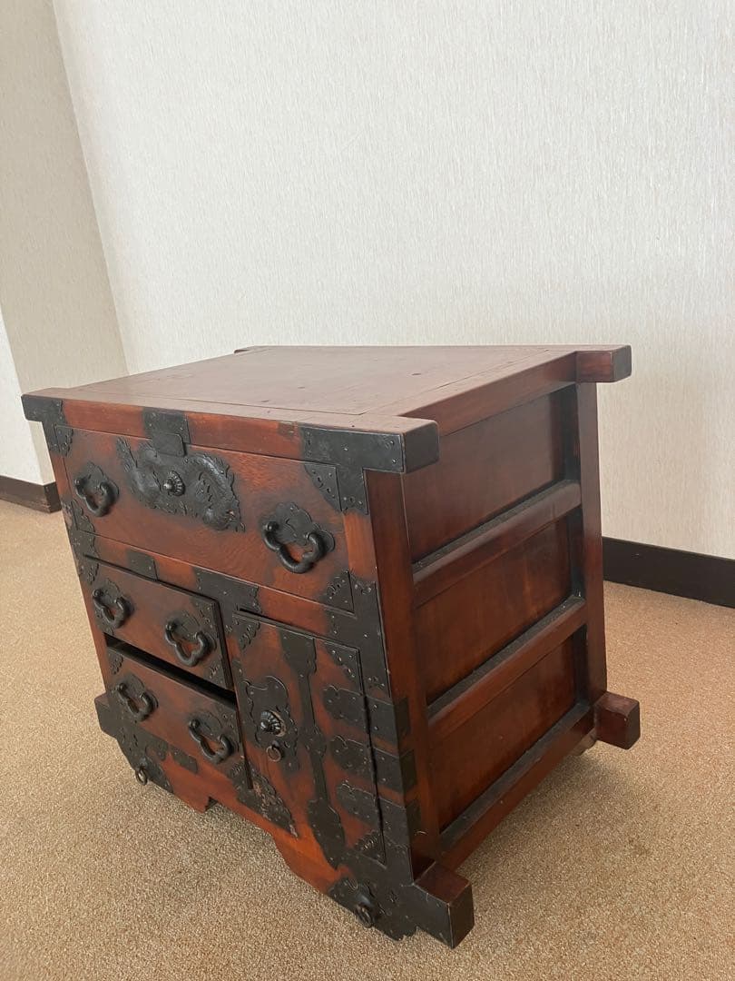 アンティーク 和箪笥　船箪笥　車箪笥　鉄金具