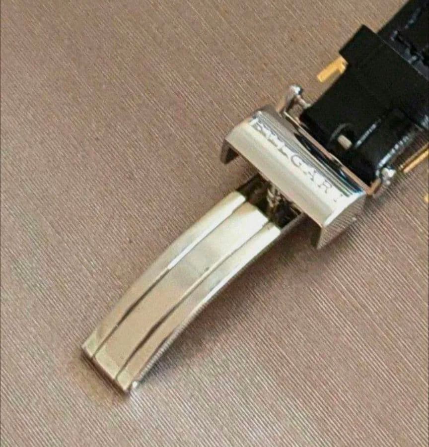 年末驚愕赤字割 /ブルガリ ビー・ゼロワン レディース時計 ジュエリー洗浄セット