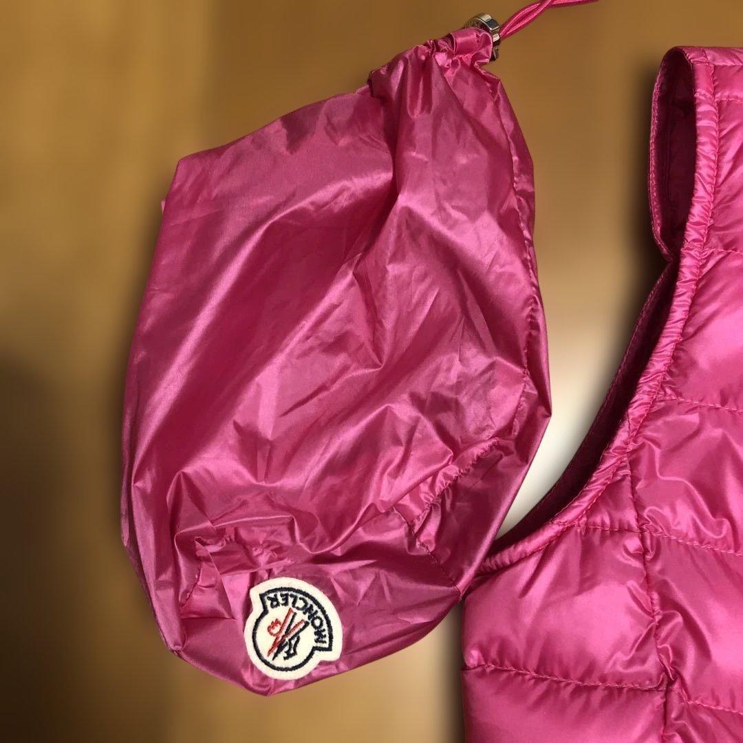 モンクレール ピンク ダウンベスト 収納袋付き