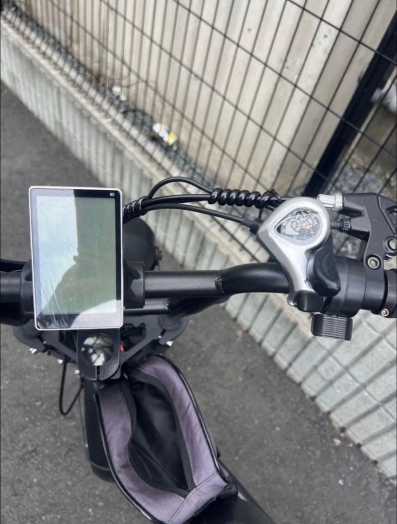 電動アシスト自転車 ブラック 太タイヤ