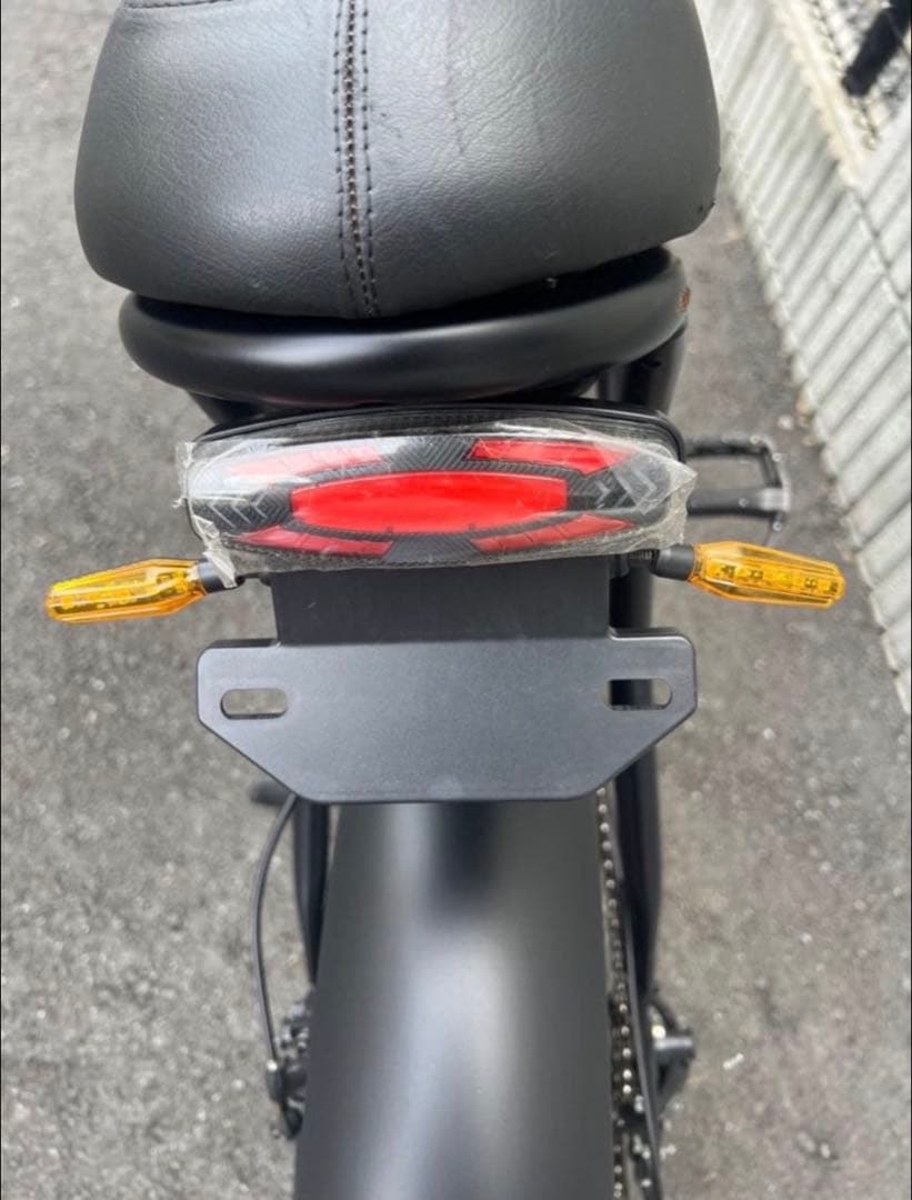 電動アシスト自転車 ブラック 太タイヤ