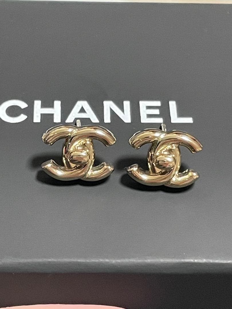 シャネル ココマーク ターンロック B21S ピアス