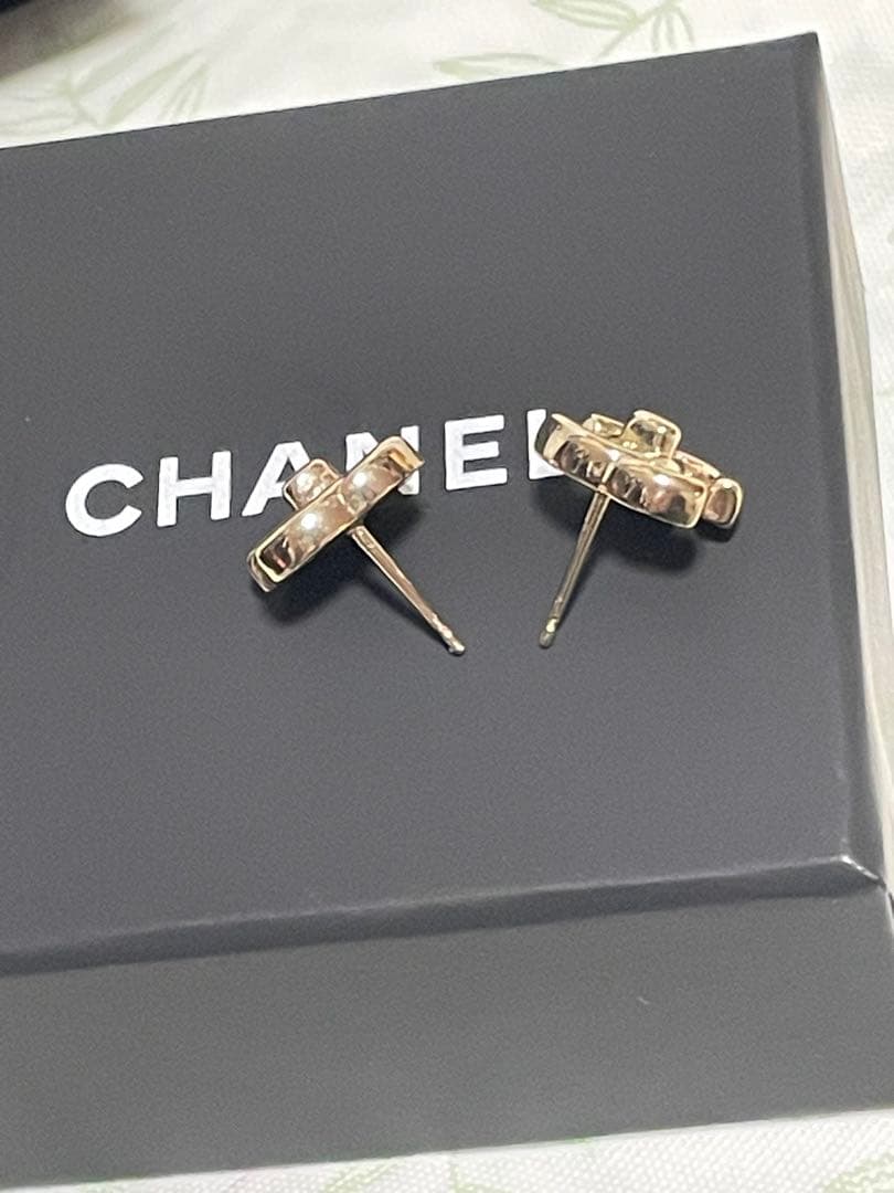 シャネル ココマーク ターンロック B21S ピアス