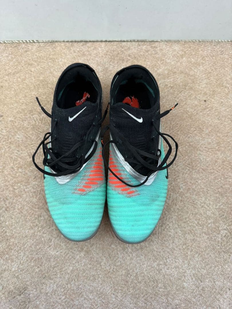 ナイキ ファントム 6 ag pro