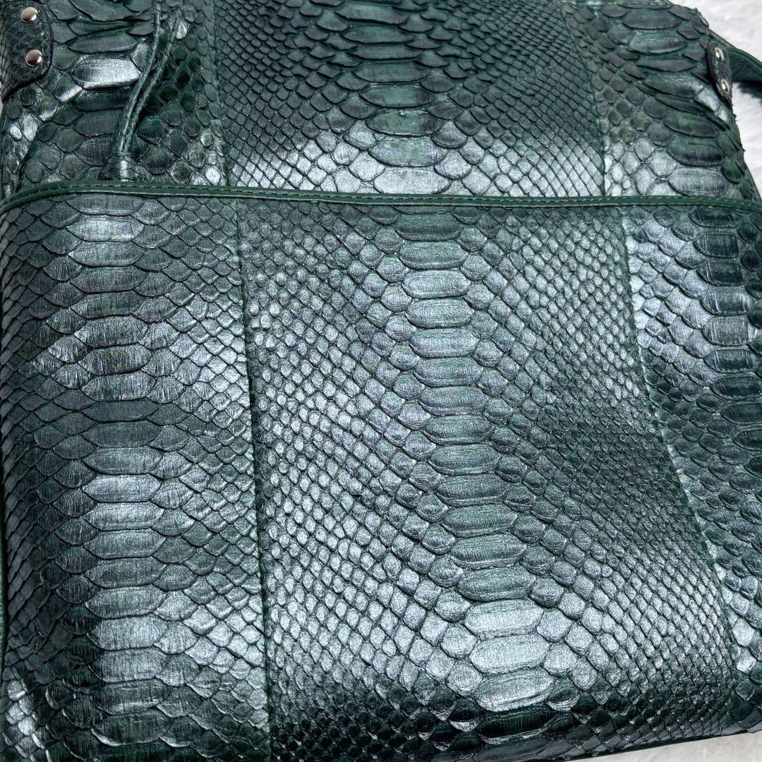 JRA公認 最高級パイソン本革 ショルダーバッグ 大容量 緑黒 縁起物 日本製