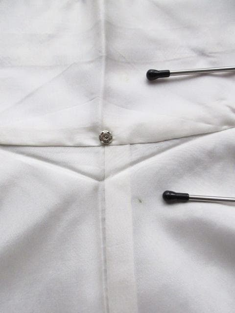 着用少ない！白大島＊本場縞大島紬＊アラベスク＆動物＊着物＊１６４ｃｍ＊裄６３