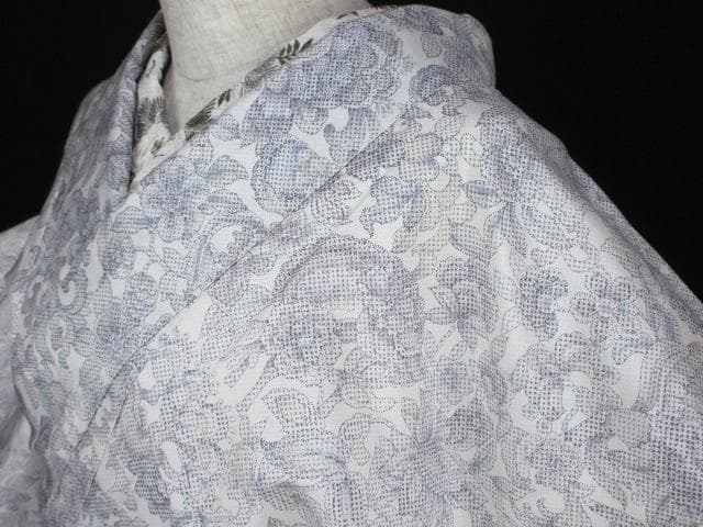 着用少ない！白大島＊本場縞大島紬＊アラベスク＆動物＊着物＊１６４ｃｍ＊裄６３