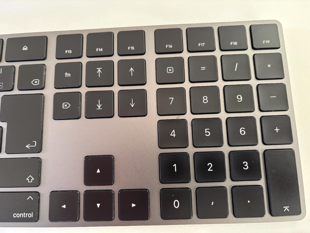 iMac2020 27インチ i7 3.8GHz メモリ64GB ビデオ８GB