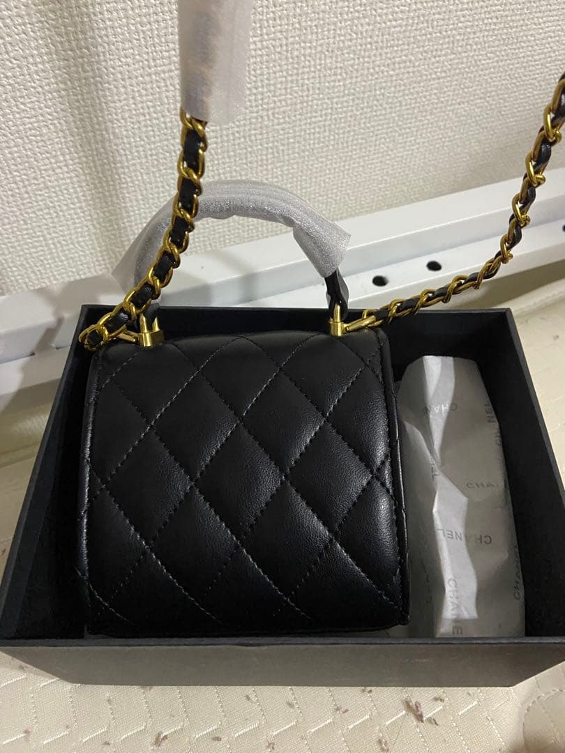 シャネル ブラック ミニバッグ チェーンショルダー　ノベルティ新品