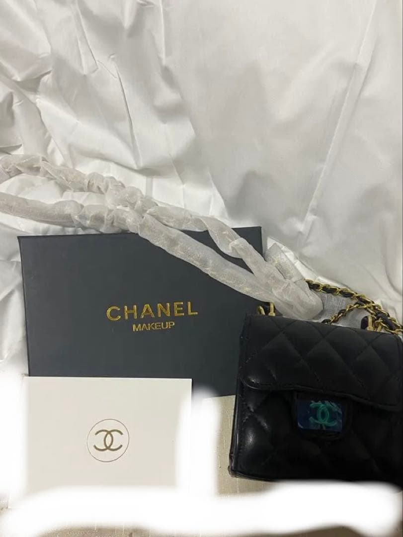 シャネル ブラック ミニバッグ チェーンショルダー　ノベルティ新品