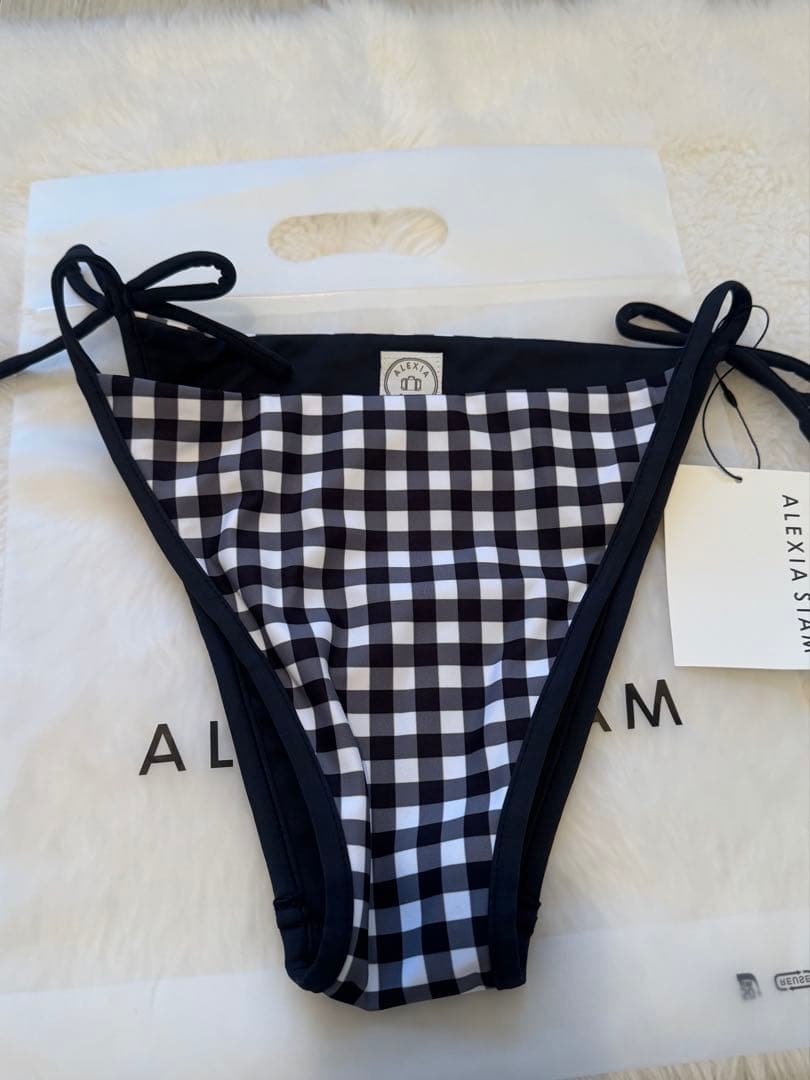 【ニコ☺︎】新品未使用♡ALEXIA STAN/黒ギンガムチェックビキニ
