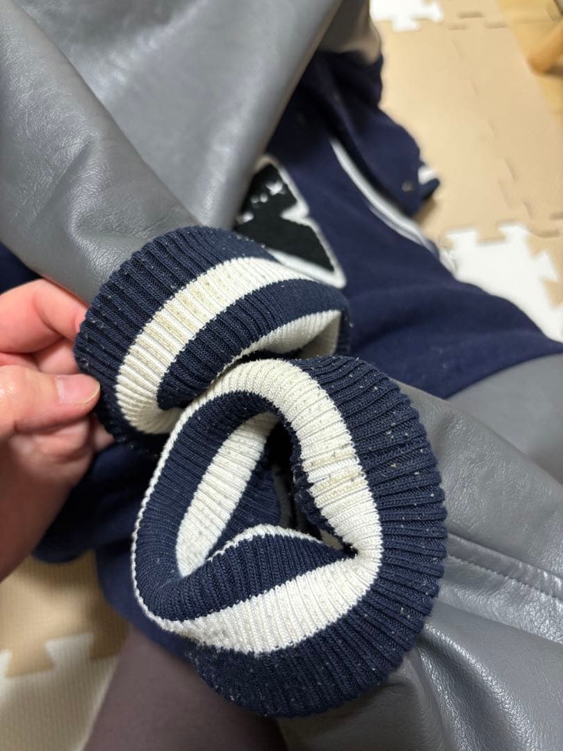 【たつ】XLARGE エクストララージ ブラック スタジャン Lサイズ