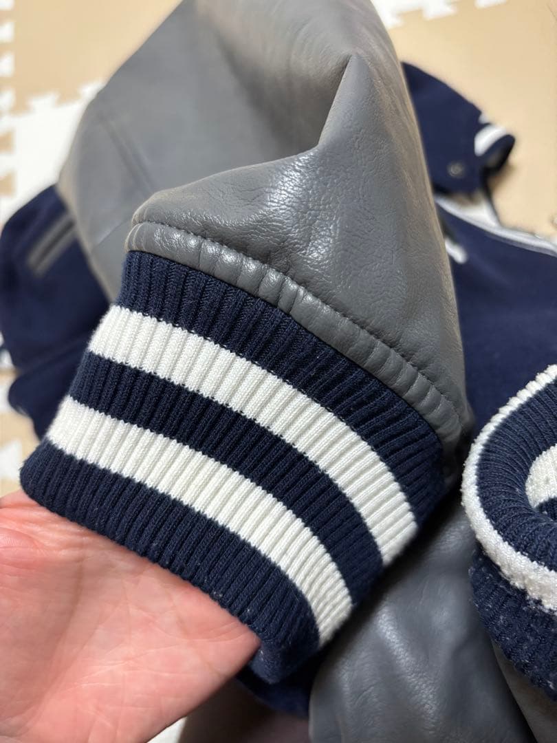 【たつ】XLARGE エクストララージ ブラック スタジャン Lサイズ