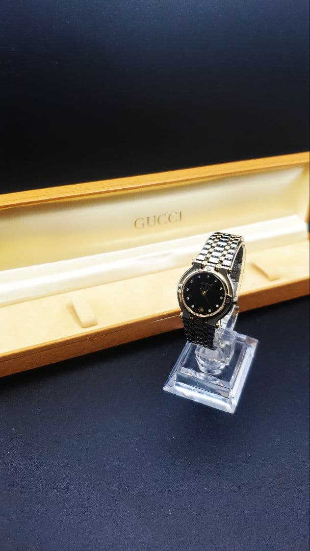 y*a様 【稼働品】美品。元箱、付き。　グッチ　GUCCI 9000L11個ダイ