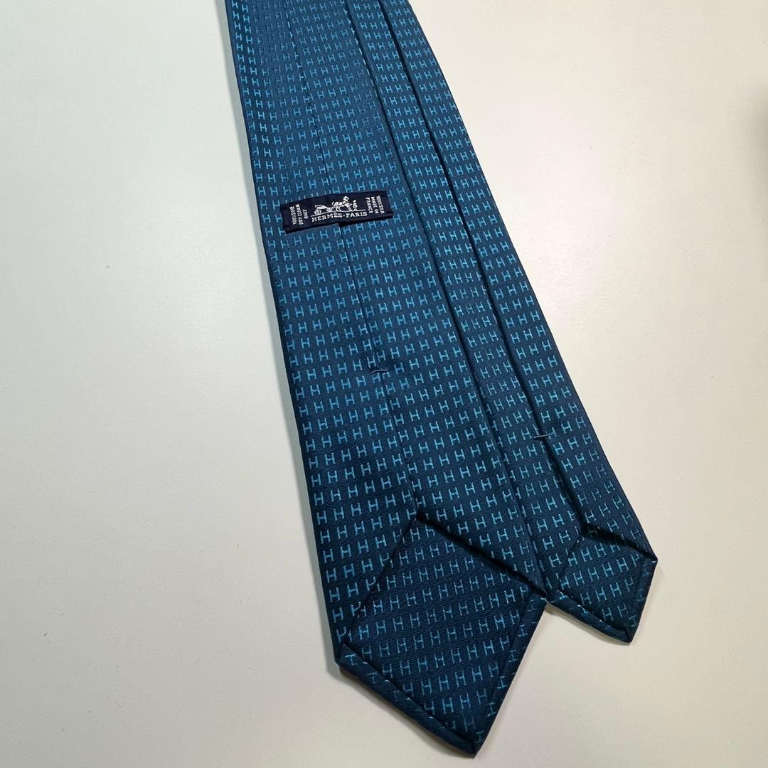 名作✨極美品✨HERMES エルメス　ネクタイ　高級シルク　ファソネ H柄