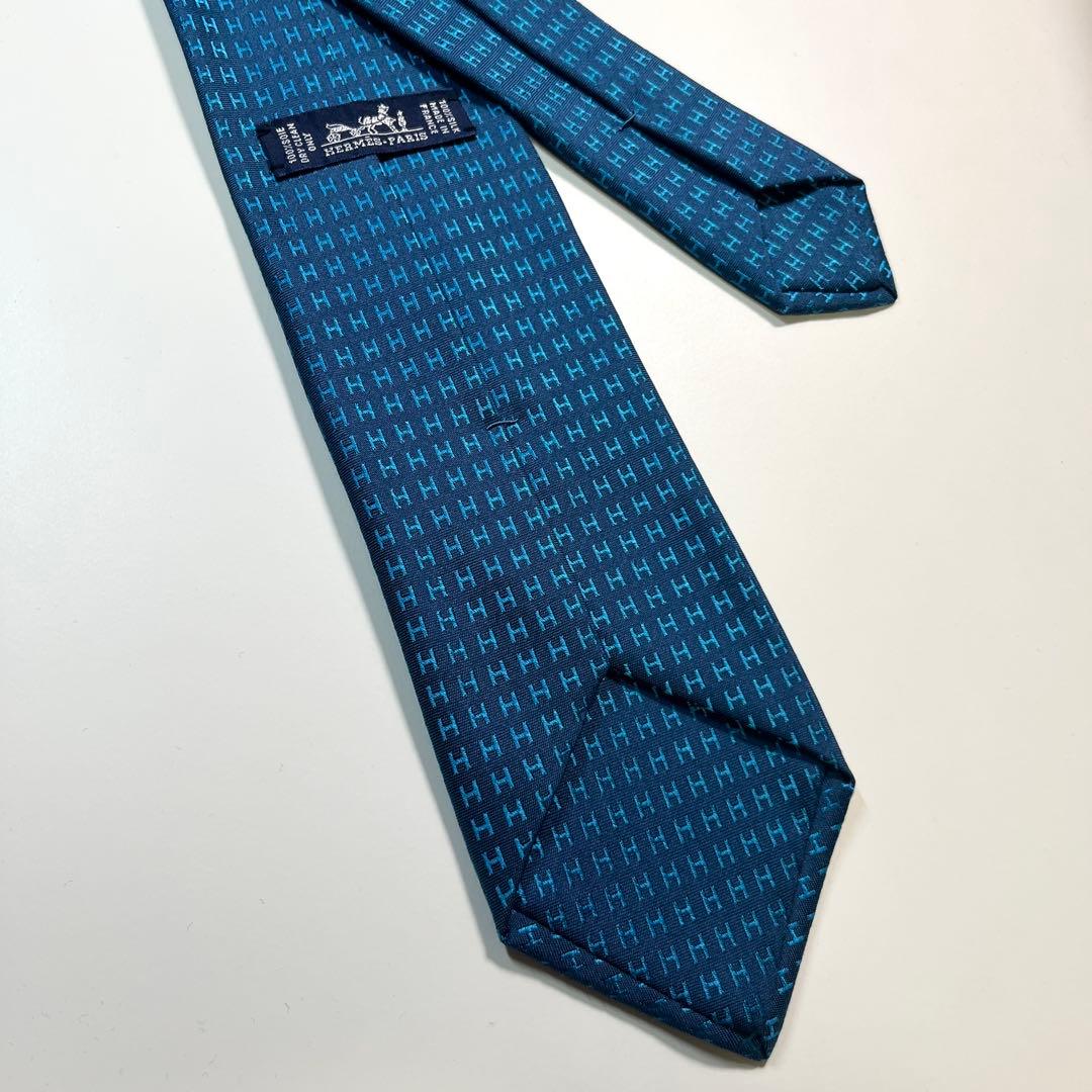 名作✨極美品✨HERMES エルメス　ネクタイ　高級シルク　ファソネ H柄