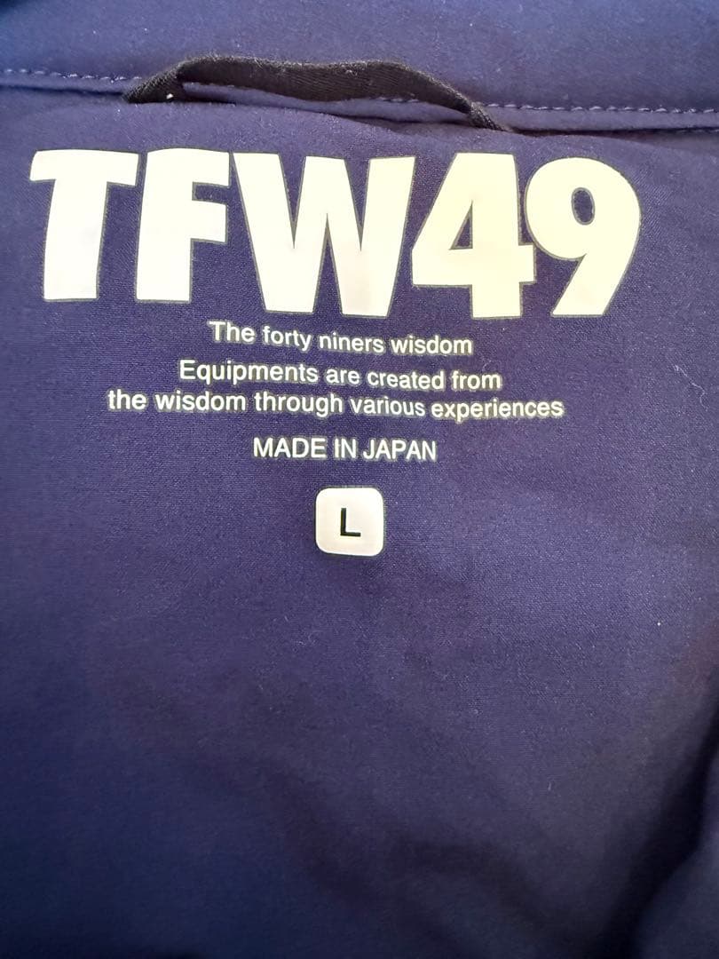TFW49 ゴルフウェア　ダウン　ジャケット