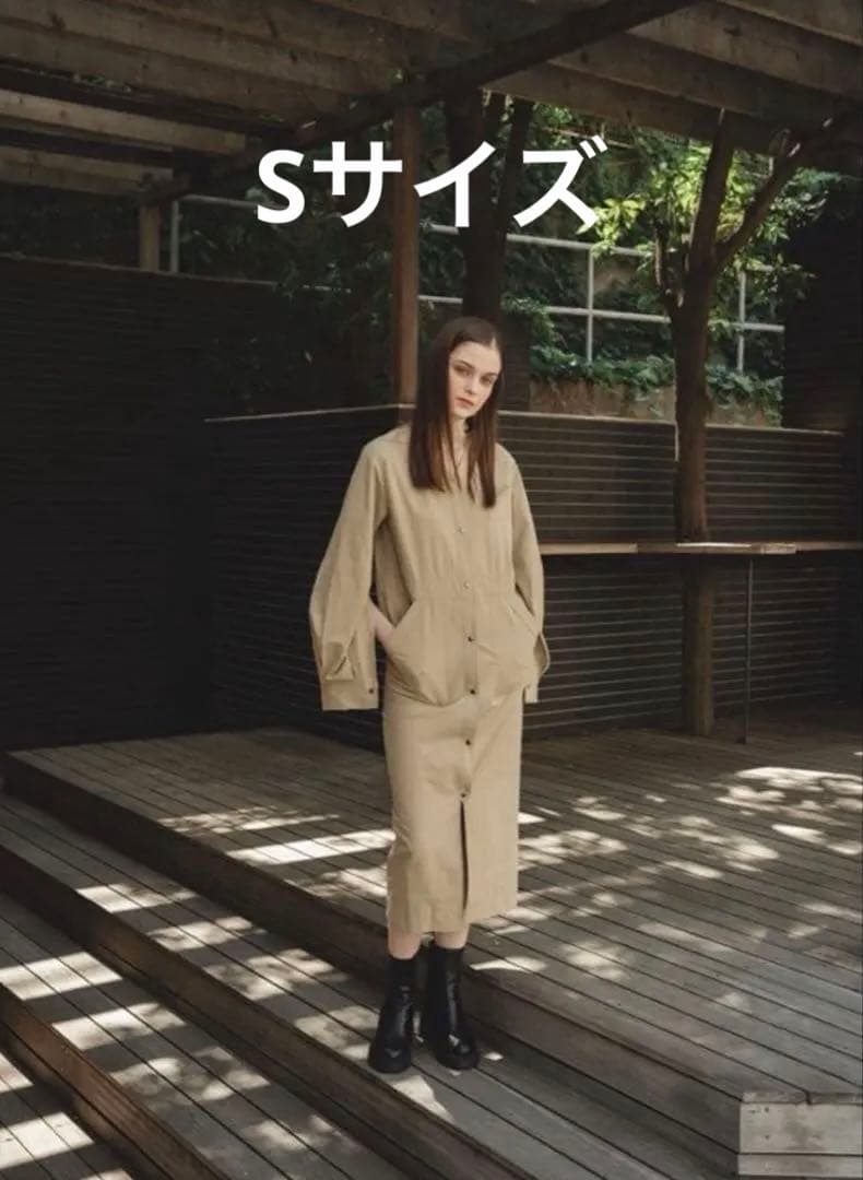 PINUE ピヌエ　Vネックシャツワンピース