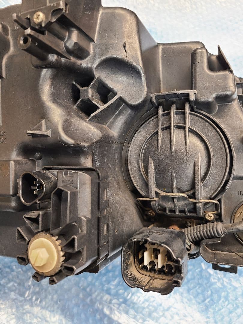 日野　レンジャー　LEDヘッドライト　助手席側