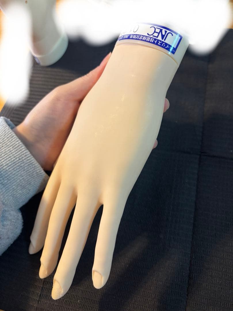 【骨折なし・箱無し】JNEC認定モデルハンド