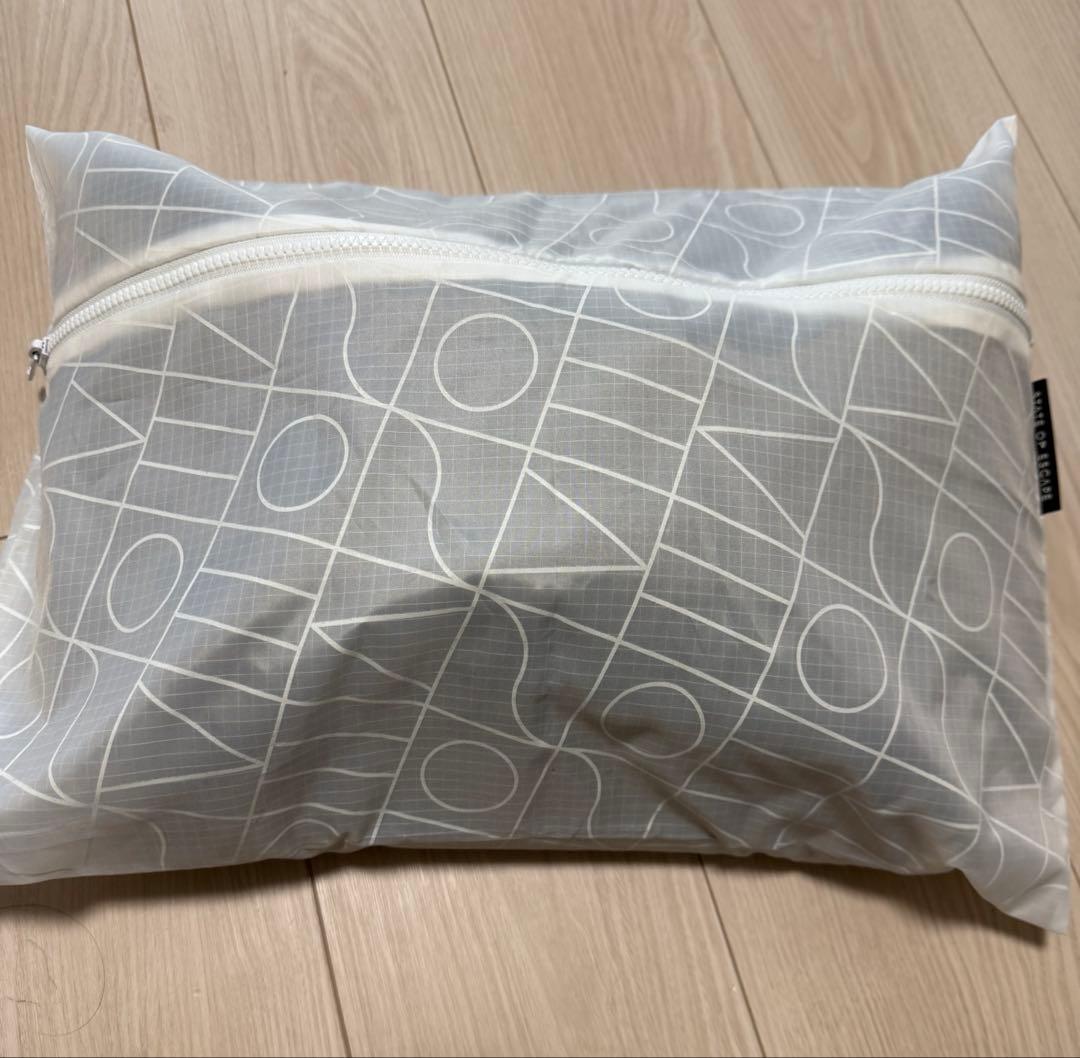 ひろ STATE OF ESCAPE トートバッグ black/White