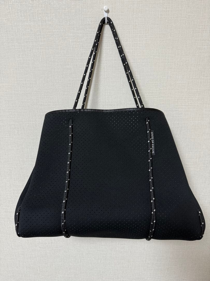 ひろ STATE OF ESCAPE トートバッグ black/White