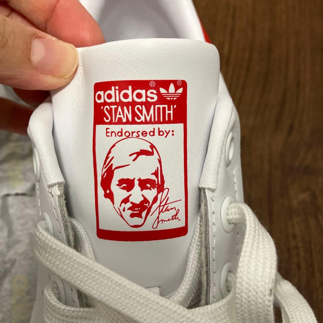 新品　アディダス　スタンスミス 23センチ