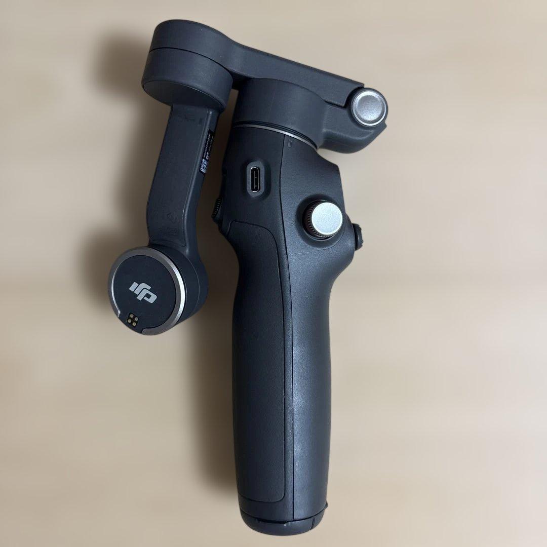DJI Osmo Mobile 7 Proスマートフォン用ジンバル　数回使用のみ