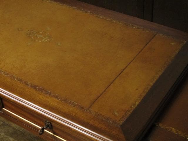 フランス アンティーク ルイ16世様式 マホガニー レザートップ デスク 鍵付き