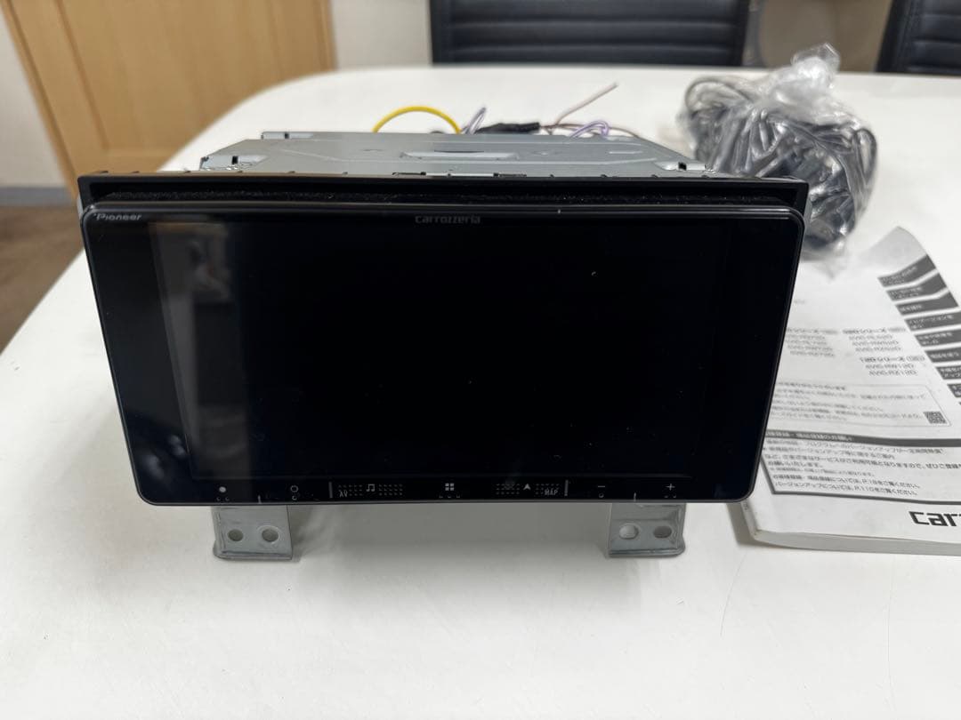 カロッツェリア　AVIC-RW720 パイオニア　楽ナビBluetooth