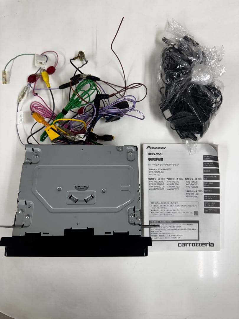カロッツェリア　AVIC-RW720 パイオニア　楽ナビBluetooth