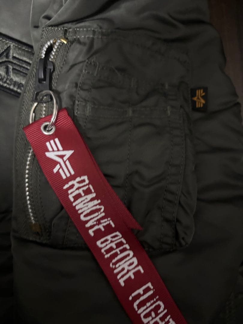 美品ALPHAフライトジャケットMA-1 MIL-J-82790J USAF