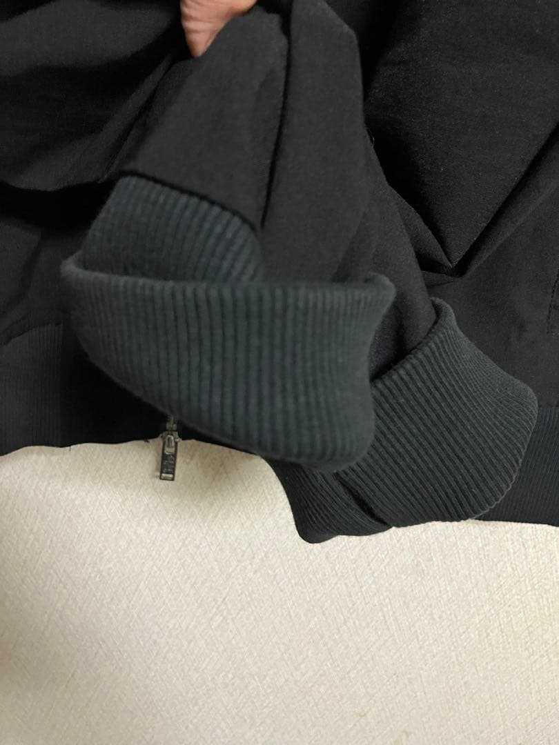 Thomkromストレッチ スリム ボンバージャケット ブラック サムホール