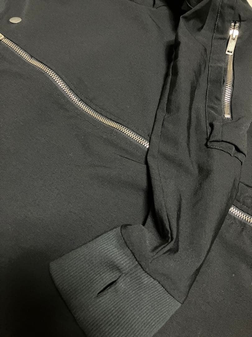 Thomkromストレッチ スリム ボンバージャケット ブラック サムホール