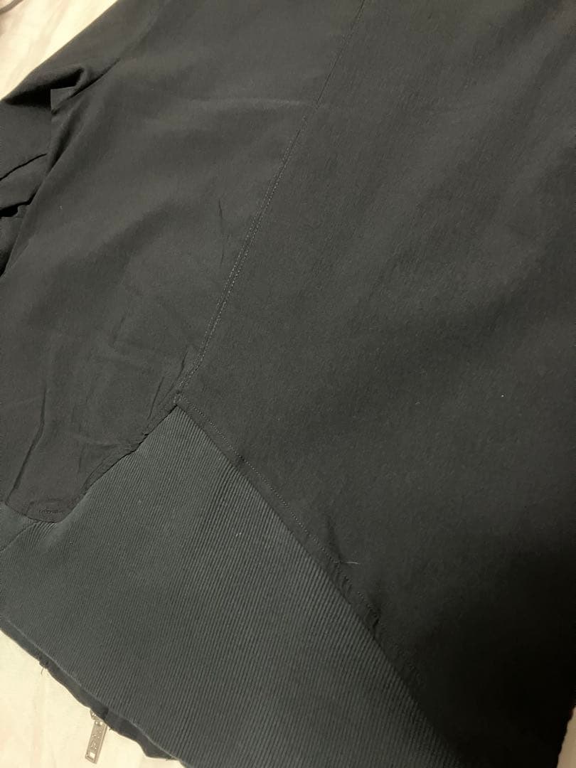 Thomkromストレッチ スリム ボンバージャケット ブラック サムホール