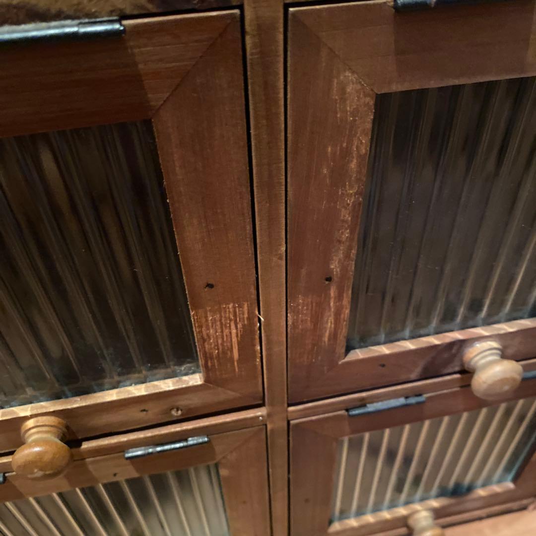 アンティーク木製ガラス扉収納キャビネット