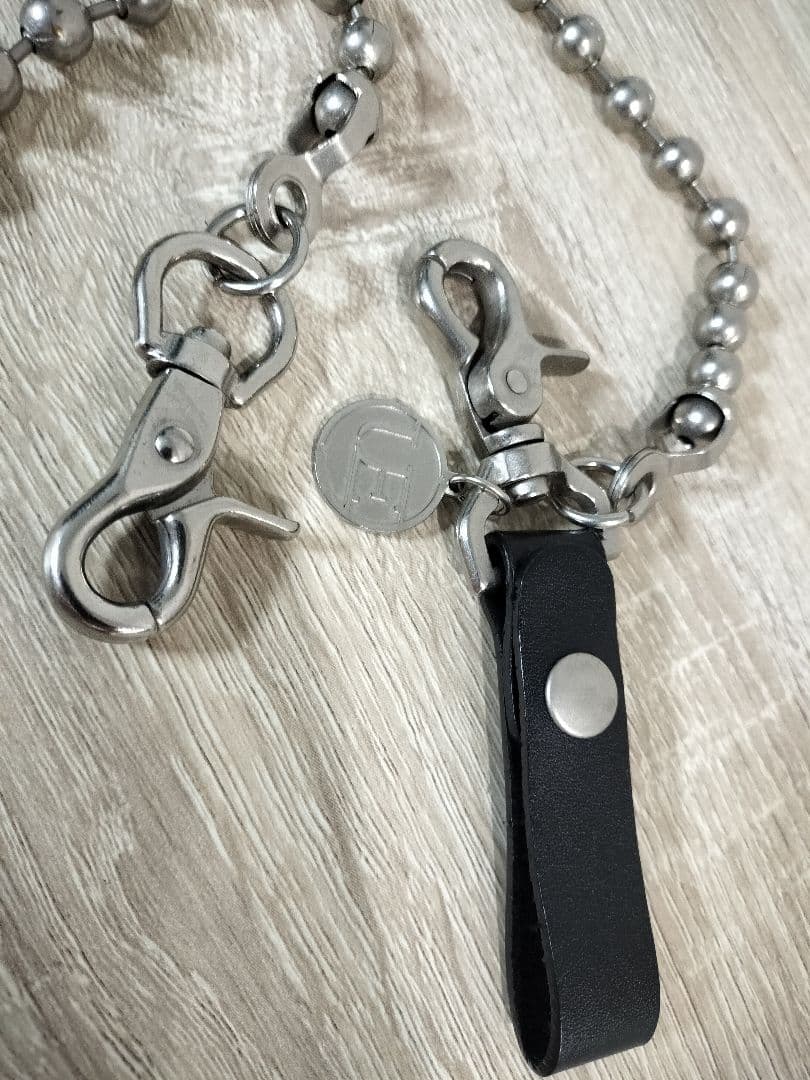 美品 ユニフォームエクスペリメント ボールチェーン ウォレットチェーン 財布
