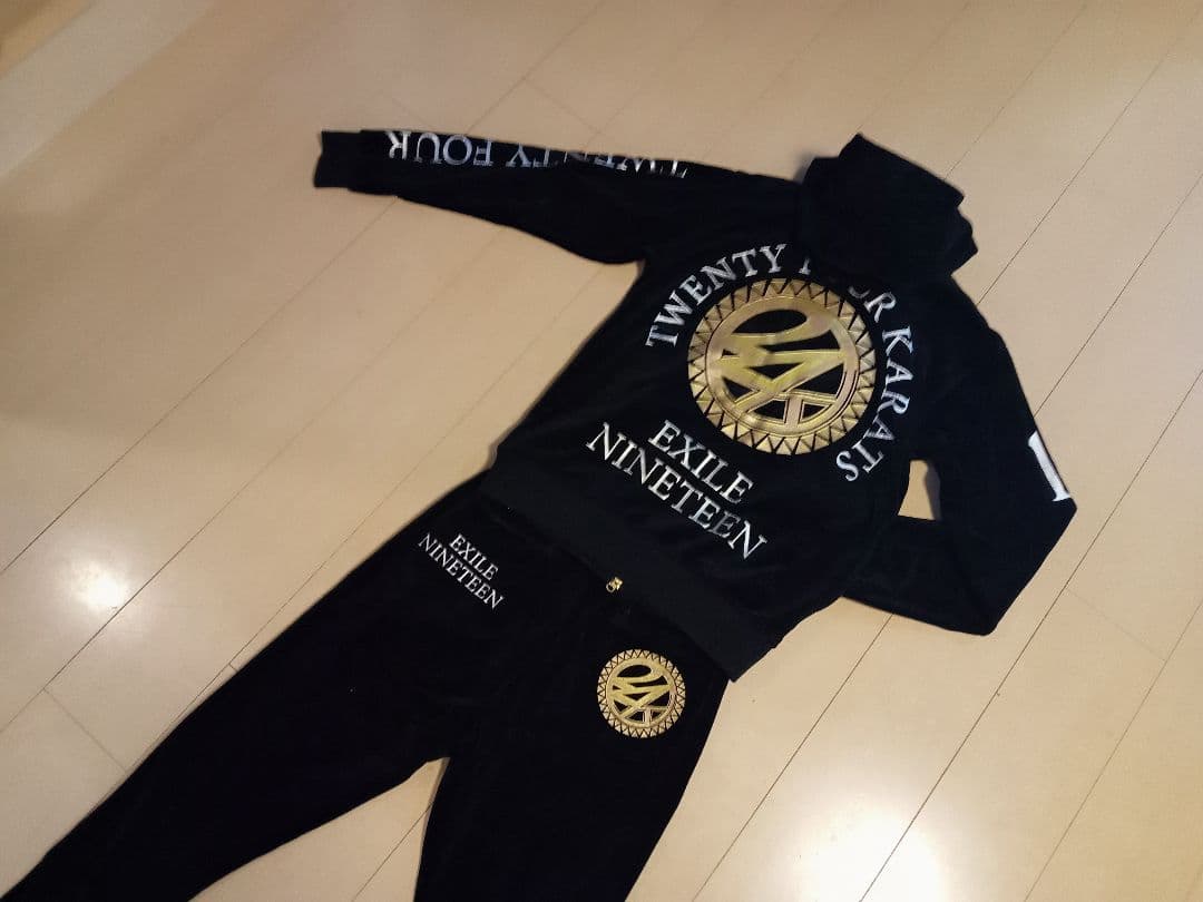 Dear様【24karats×EXILE】ベロアジャージ　セットアップ