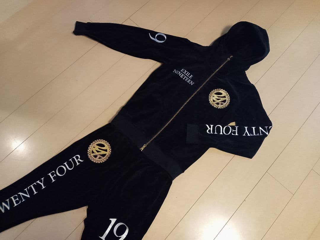 Dear様【24karats×EXILE】ベロアジャージ　セットアップ