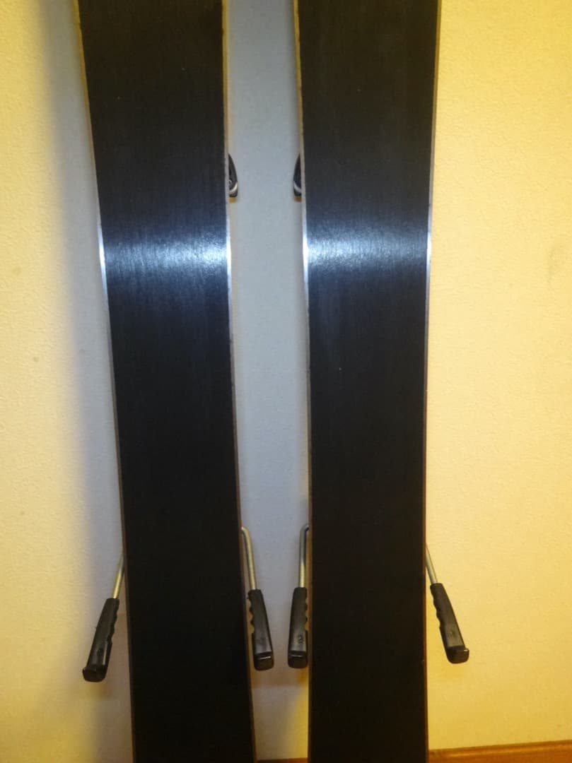 ELAN MAXX 100 スキー板