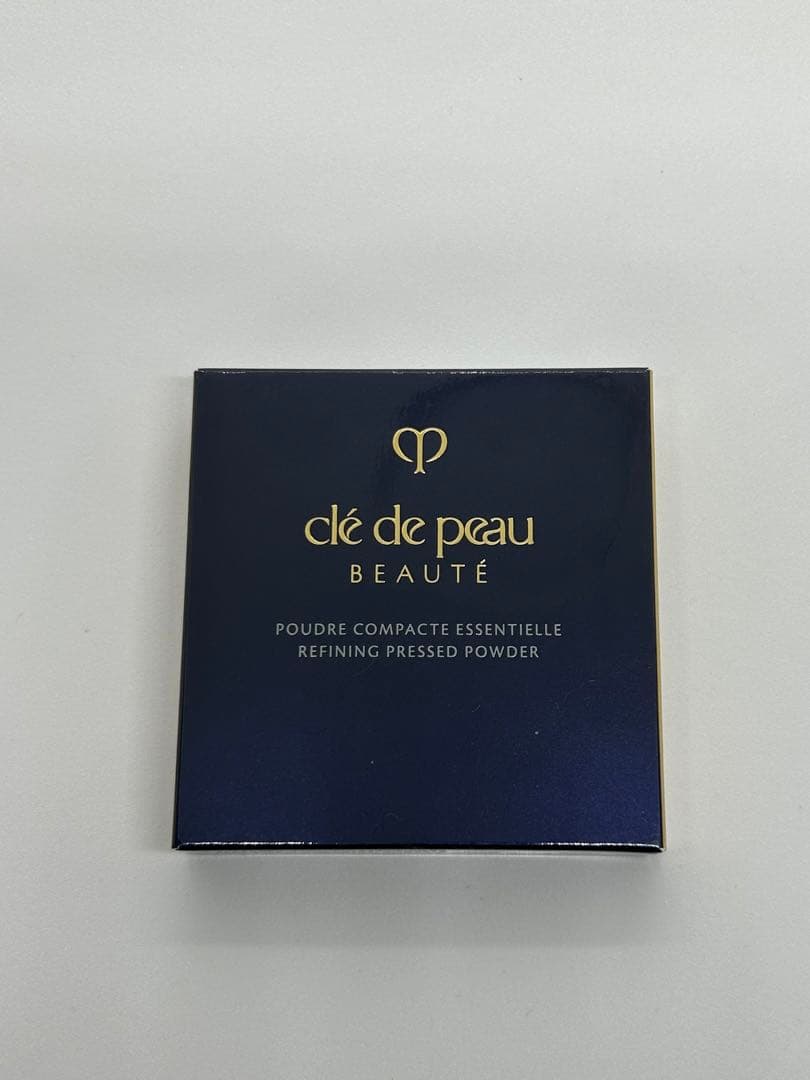 ※週末限定値下げ※ プードルコンパクトエサンシエルn 【エレガントスリム】