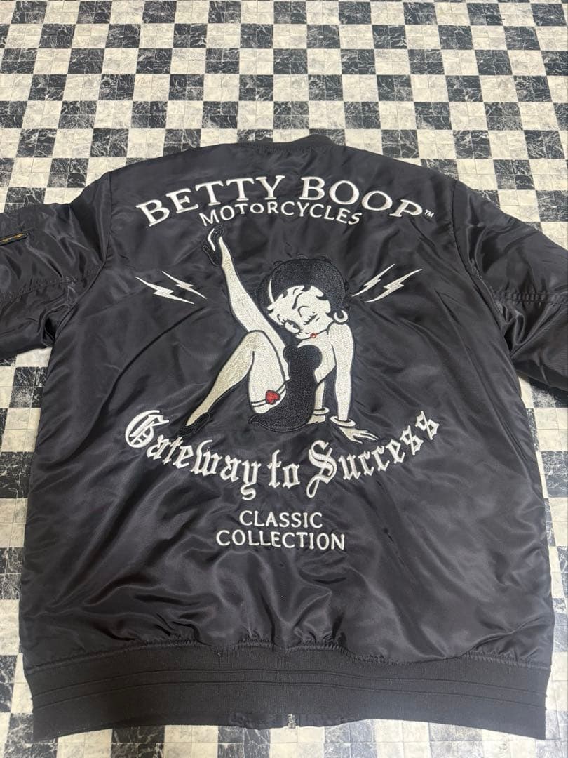 Betty Boop MA-1ジャケットブラック ベティーちゃん フラグスタッフ