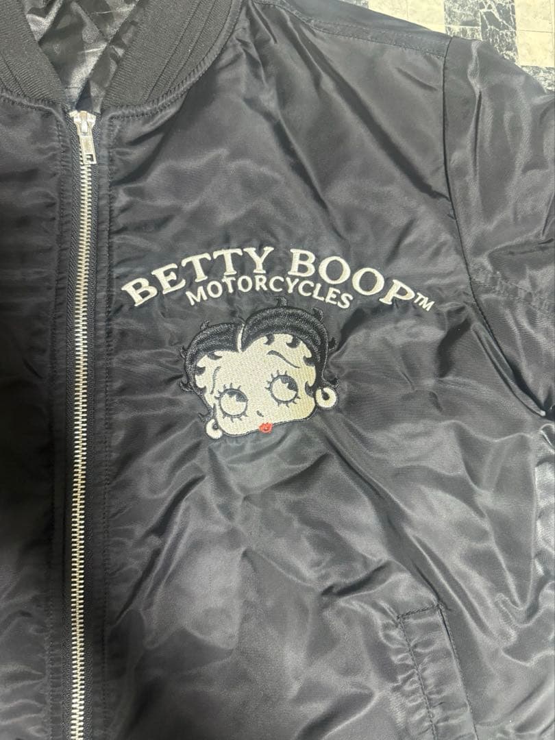 Betty Boop MA-1ジャケットブラック ベティーちゃん フラグスタッフ
