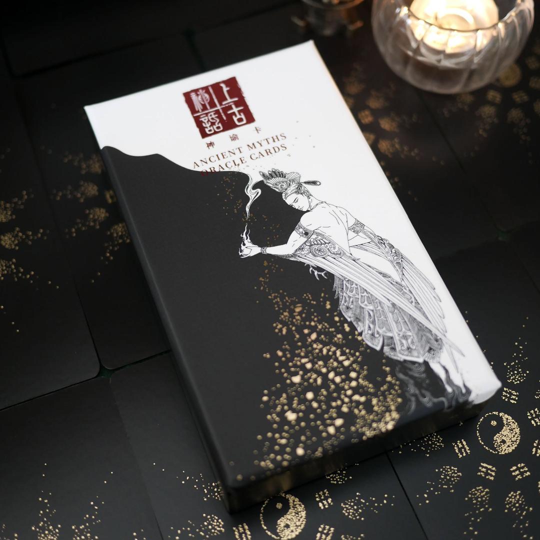 【正規品オラクルカード】墨絵×金箔の静かな美しさ✨幽玄な天空と古代神話のオラクル
