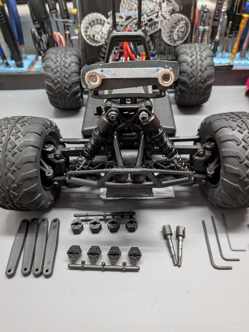 HPI サベージ FLUX 1/12